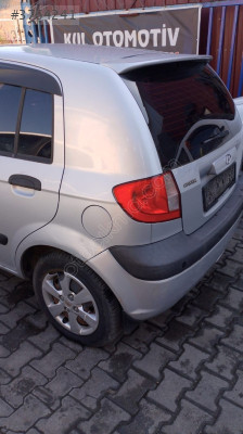 hyundai getz sol arka çamurluk