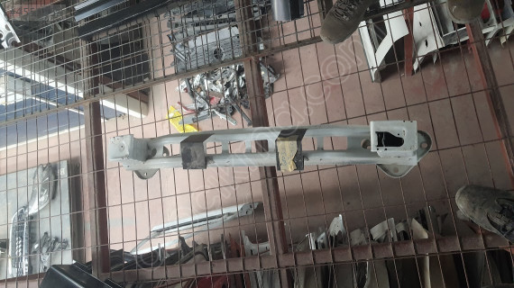 EGEA CROSS ARKA TAMPON DEMİRİ ORJİNAL