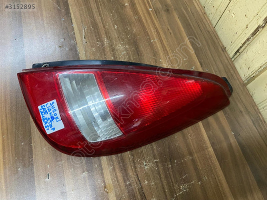 SUZUKİ LİANA SAĞ STOP LAMBASI ORJİNAL ÇIKMA TEMİZ