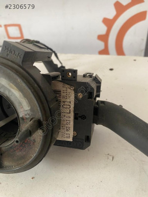Volkswagen Golf 4 Silecek Sinyal Kolu Hatasız Orjinal Çıkma