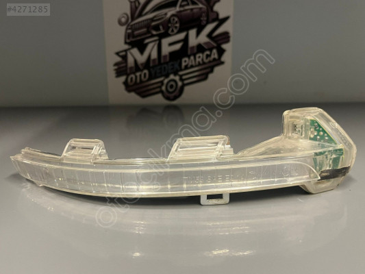 PASSAT SAĞ AYNA SİNYALİ ORJİNAL