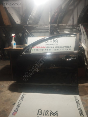 Nissan Qashqai sol ön kapı