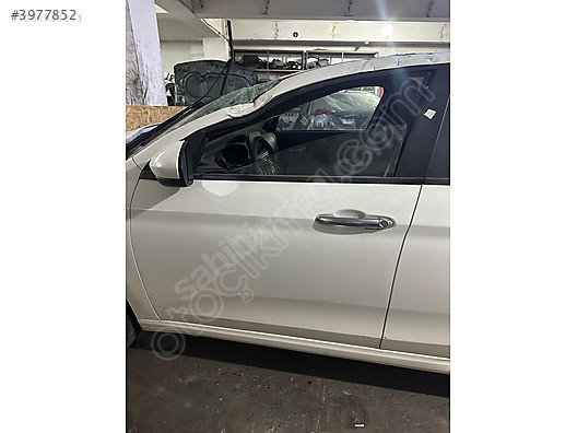 FİAT EGEA ÇIKMA HATASIZ SOL ÖN KAPI