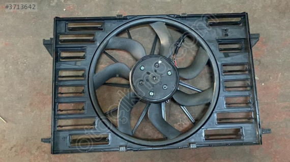 AUDİ A4 Fan Paneli - 8W0121207B Oto Çıkma Parçaları