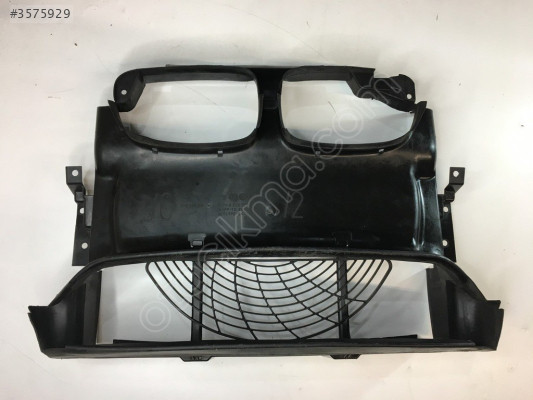 BMW E46 HAVA KANALI PANEL 1998- 2003 51718268371