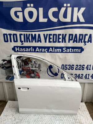 Skoda Octavia A7 Sağ Ön Kapı ORJİNAL