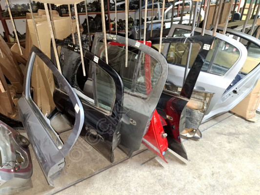 ÖZMEN OPEL CORSA D ÇIKMA SAĞ SOL ÖN ARKA KAPI