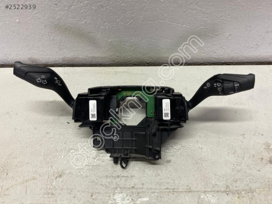 FORD FOCUS 3 SİNYAL KOLU MONTECAR 2