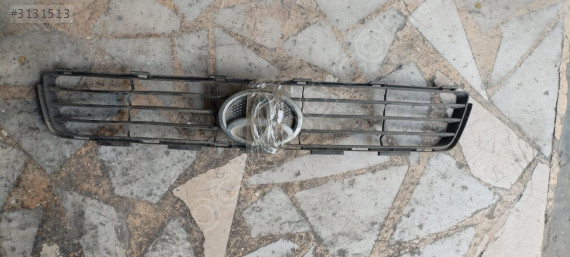 TOYOTA YARİS ÇIKMA ÖN TAMPON ORTA IZGARA 2007-2012