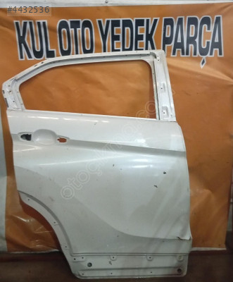 mitsubishi eclipse cross sağ arka kapı