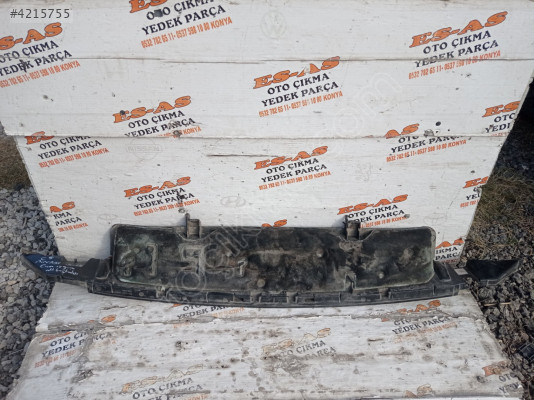 CİTROEN C5 AİRCROSS CAM IZGARA ALT BAĞLANTISI ÇIKMA ORJİNAL