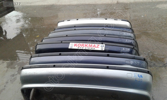 BMW 520 525 530 535 540 E39 ARKA TAMPON