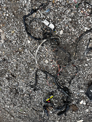 Megane 1 1.6 16 Valf Motor Içi Elektirik Tesisatı Klimalı