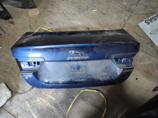 JAGUAR XE ARKA BAGAJ