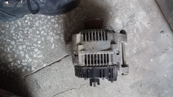 Laguna 1 şarz dinamosu f3r115'lik Renault motor