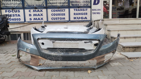 VOLVO V40 ÖN TAMPON  CROSS COUNTRY ORJİNAL ÇIKMA