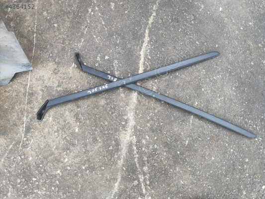 PEUGEOT 308 ÖN CAM ÇITASI SAĞ/SOL OTO FEDAİ