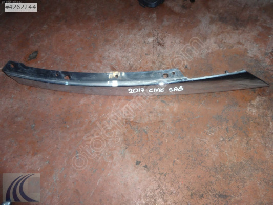 HONDA CIVIC 2018 ÇIKMA HAFİF HASARLI SAĞ FAR ÇITASI