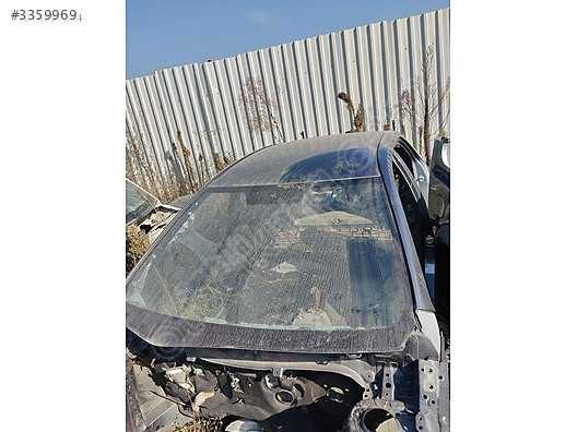 TOYOTA COROLLA 2013-17 TAVAN ARKA ÇAMURLUKLAR ÜÇEL OTO ÇIKMA