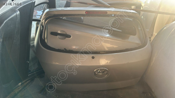 2012 HYUNDAİ İ 20 ÇIKMA ORJİNAL BAGAJ KAPAĞI PARÇALARI