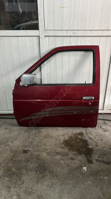 Toyota hılux sol ön kapı hatasız boyasız orijinal