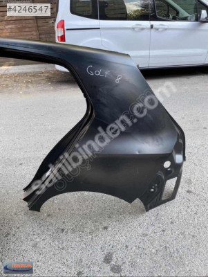 VW GOLF 8 SOL ARKA ÇAMURLUK