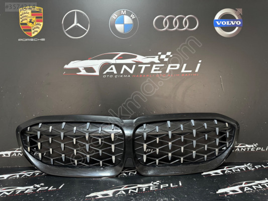 BMW 3 SERİSİ 320 G20 ÖN PANJUR ÇIKMA