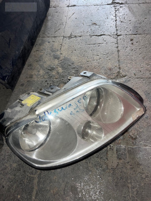 2006 2010 Volksvagen Caddy çıkma ön sağ far