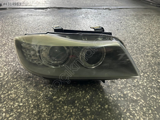 BMW E90 LCİ SAĞ FAR ORJİNAL MERCEKLİ