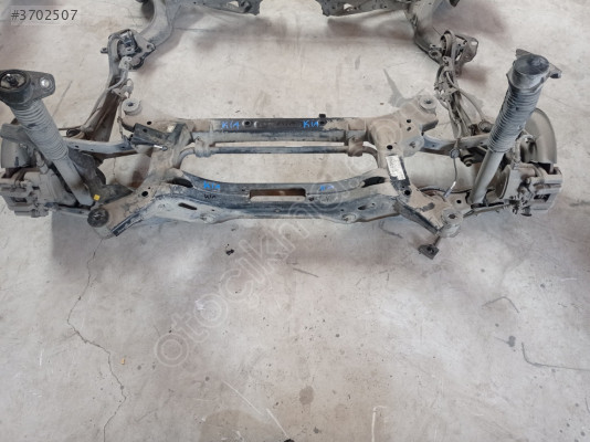 KİA SPORTAGE ARKA TIRAVES DOLU  55405-D7500