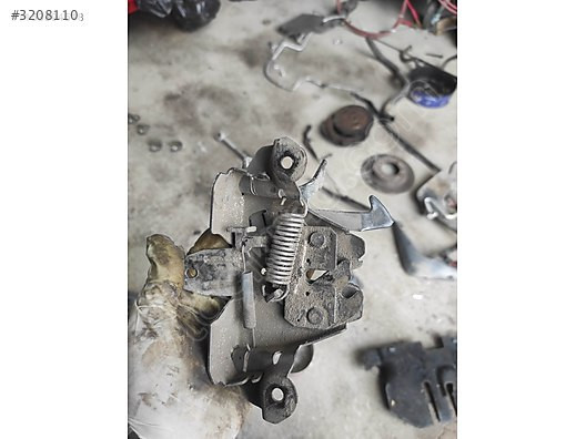 2004 VOLVO S40 KAPUT KİLİDİ