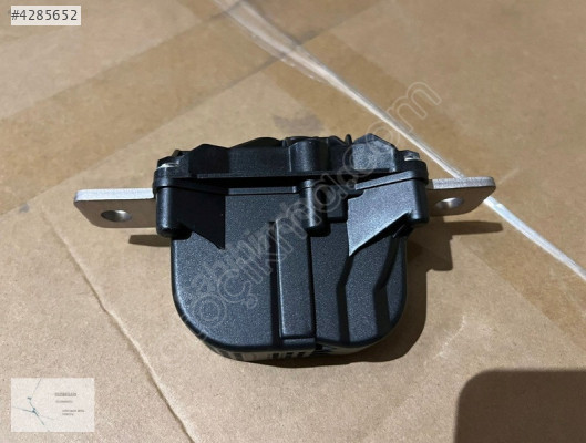 TESLA MODEL Y SİGORTA PYROFUSE 1064689