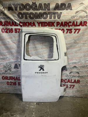 Peugeot expert sağ arka bagaj kapağı