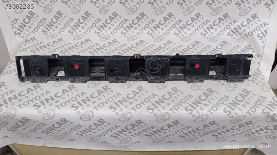 2021-2024 Toyota Hilux Ön Tampon Darbe Emici - Çıkma 52601-0K1