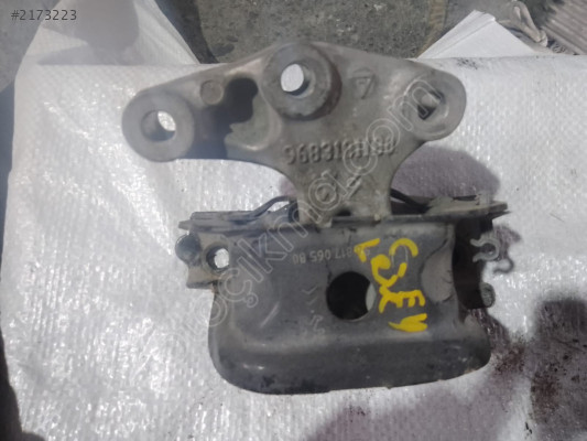 CİTROEN C ELYSEE  1.6 ÇIKMA ORJİNAL MOTOR KULAĞI