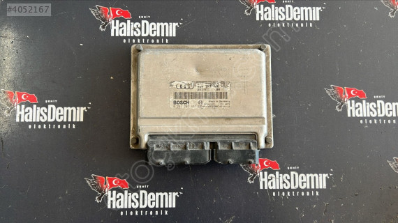 Audi A4 2.4 Motor Beyni ME7.1 0261207497 8E0909552C