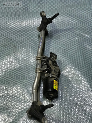 Citroen Celysee Ön Cam Silgi Mekanizması