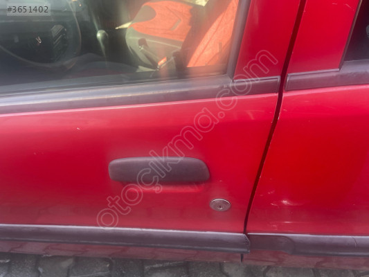 Citroen Saxo sol kapı çıtası