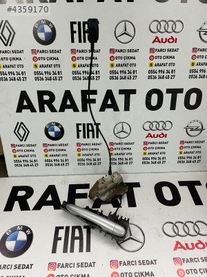 RENAULT MEGANE 2 SAĞ ÖN KAPI KİLİ ORJİNAL CIKMA