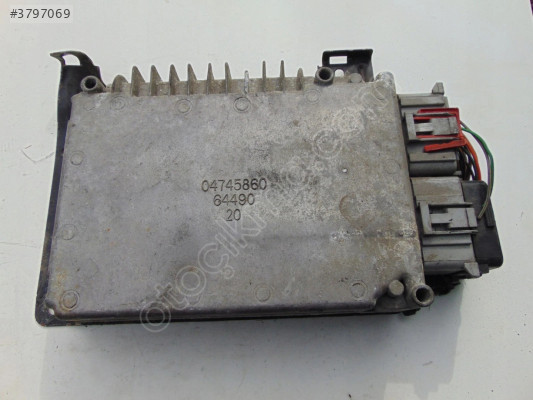 Chrysler Pt Cruiser Motor Beyni / P05033663AB / 05033663AB