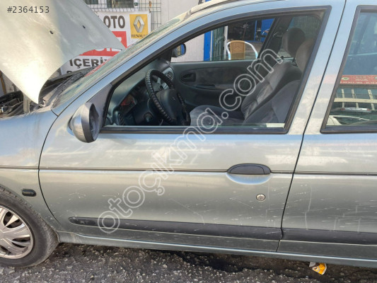 Megane 1 çıkma sol ön çamurluk