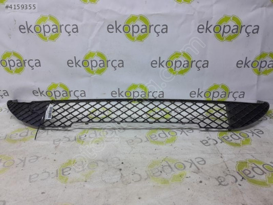 MERCEDES A 2013 2017  ÖN TAMPON ALT ORTA IZGARA A1768850022