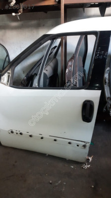 FİAT DOBLO  2010 ÇIKMA ORJİNAL SOL ÖN KAPI