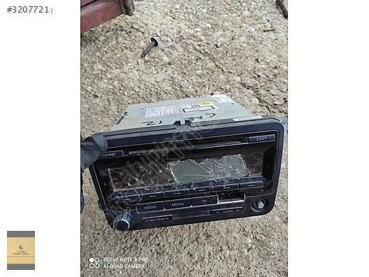 CARAVELLE ORJİNAL TEYP VW-5MO 035 186 AA