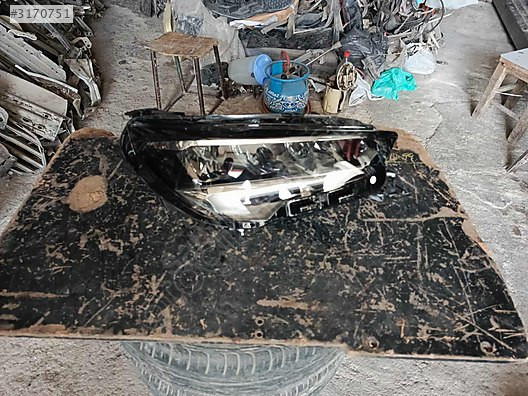 Opel corsa F sağ far