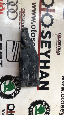 77267-52050 Toyota Yarıs 2015 tesisat kapağı