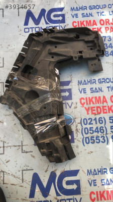 VOLVO XC40 SOL ARKA TAMPON BRAKETİ ORJ ÇIKMA 2019 32227 484