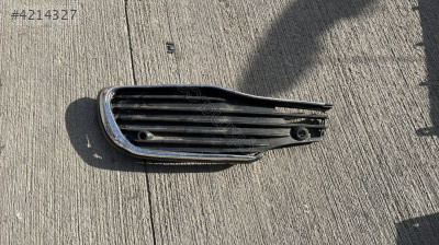 MERCEDES S SERİSİ W223 ÖN SOL RADYATÖR IZGARASI A2238855303