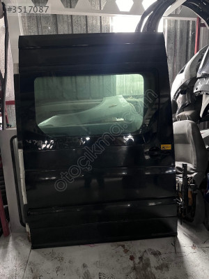 Volkswagen Crafrer Orta Sürgülü Kapı