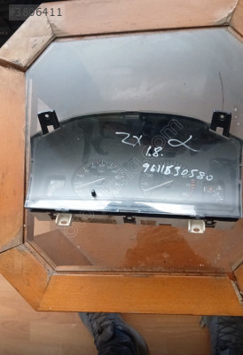 Citroen zx 1.8 gösterge saati 9611630580 DKN Orjinal sökme